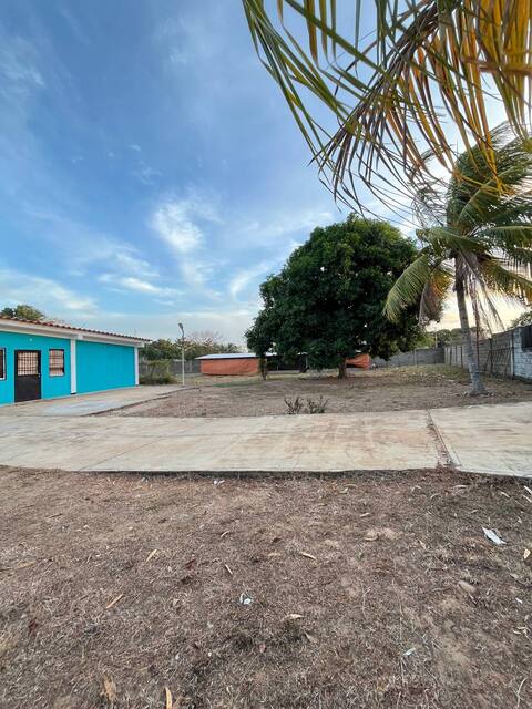 Finca con cas en Sector San Antonio. Anaco. Ref: 1621 - Image 3