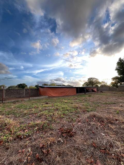 Finca con cas en Sector San Antonio. Anaco. Ref: 1621 - Image 6