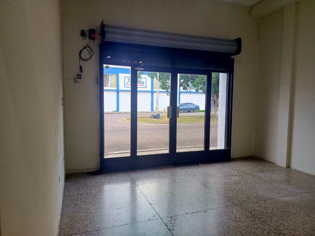 Local Comercial en Av. Mérida frente a Feymaca. Anaco. Ref: 1553 - Image 9