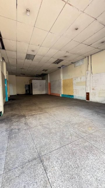 Local Comercial en Av. Bolívar entre Av. Miranda y calle Monagas. Anaco. Ref: 1481 - Image 8