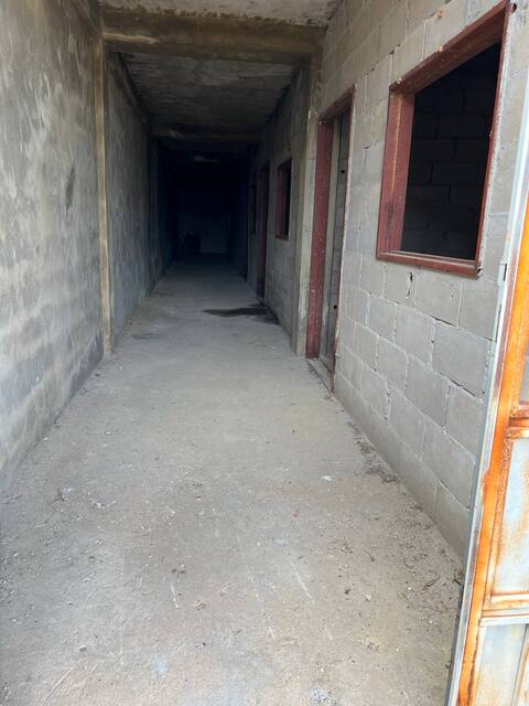 Apartamentos en obras gris. Av. José Antonio Anzoátegui. Anaco. Ref: 1653 - Image 8