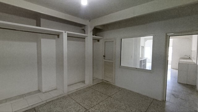 Local Comercial en calle 24 de Julio con calle Sucre. Anaco. Ref: 1688 - Image 14